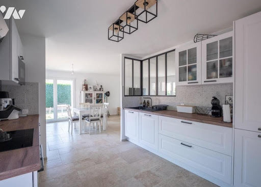 Maison avec terrasse 1