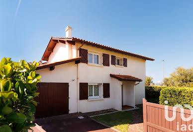 Maison avec terrasse 14