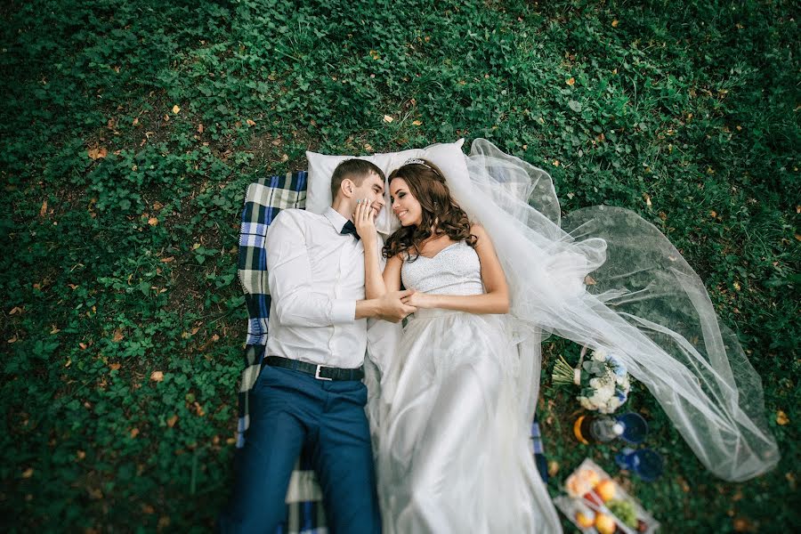 Fotografo di matrimoni Sergey Shulga (shulgafoto). Foto del 17 dicembre 2015