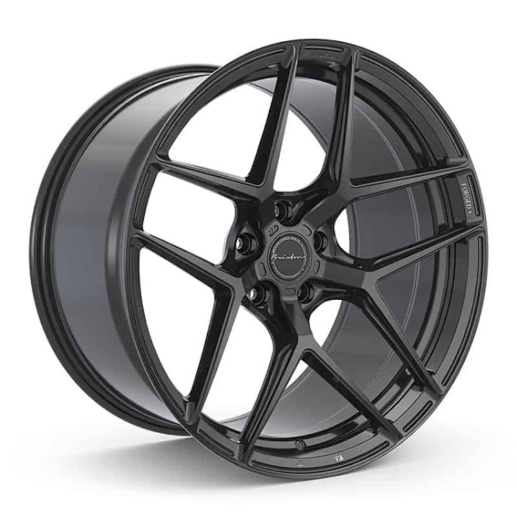 きょんさんが投稿したHRE wheels・brixtonforged・ホイール沼・禿げそう・自粛生活に関するカスタム事例の投稿画像3枚目