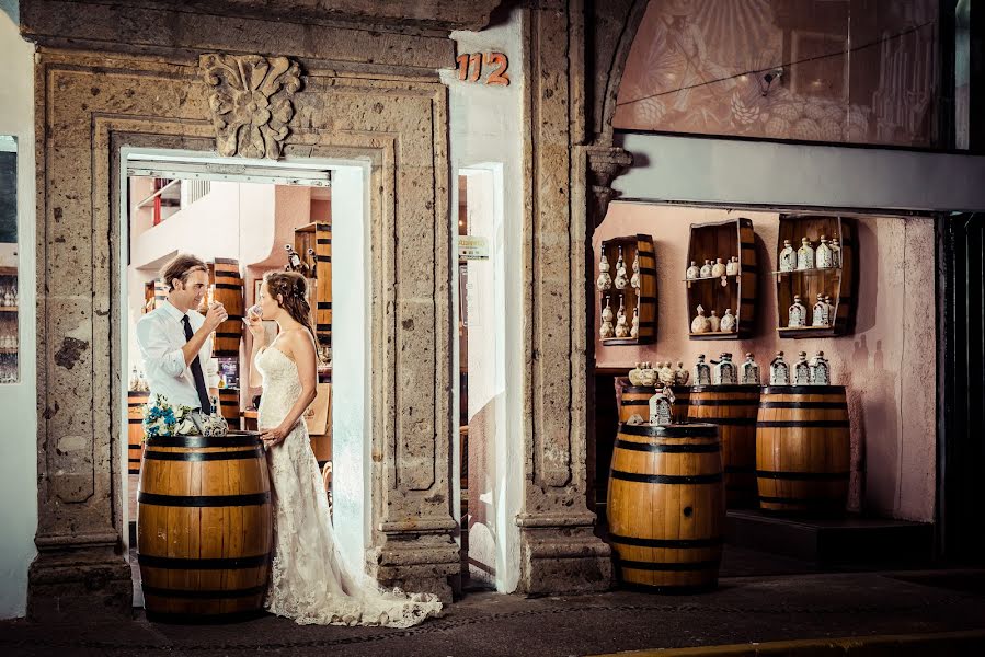 Fotógrafo de bodas Toh Gouttenoire (tohgouttenoire). Foto del 13 de febrero 2019