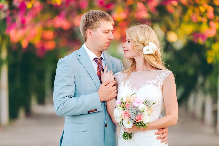 婚礼摄影师Irina Mavrommati（eirini）。2015 9月4日的照片