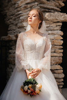 Wedding photographer Snezhana Vedlovskaya (snezhanarufoto). Photo of 13 October 2022