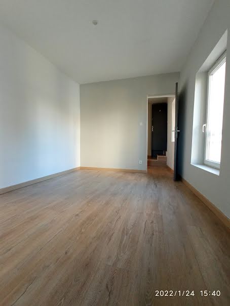 Location  appartement 2 pièces 40.97 m² à Marseille 4ème (13004), 650 €