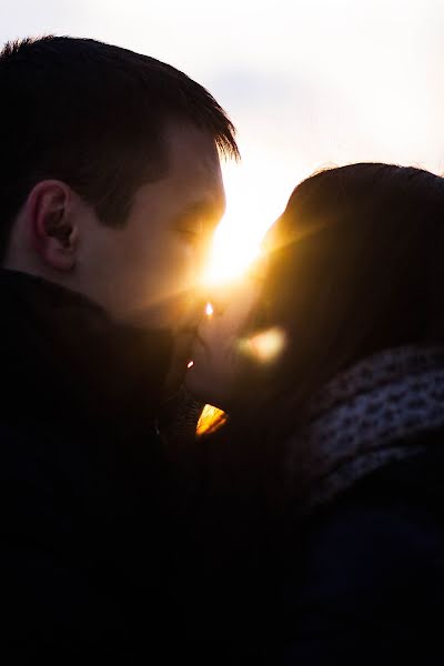 Fotografo di matrimoni Elena Latypova (lephoto). Foto del 19 ottobre 2015