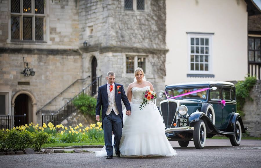 Fotograful de nuntă Tony Mills (keepsakeswedding). Fotografia din 3 iunie 2019