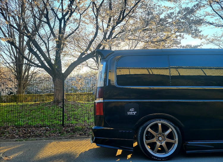 ステップワゴンの洗車・桜とコラボ🌸・RF頑張ろう委員会・絶滅危惧車種保存会に関するカスタム事例の投稿画像4枚目
