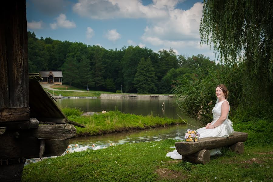 Wedding photographer Bogdan Nicolae (nicolae). Photo of 1 November 2018