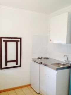 Location meublée appartement 1 pièce 15 m² à Nimes (30000), 410 €