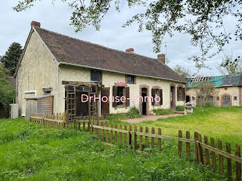 maison à Villeneuve-les-Genêts (89)