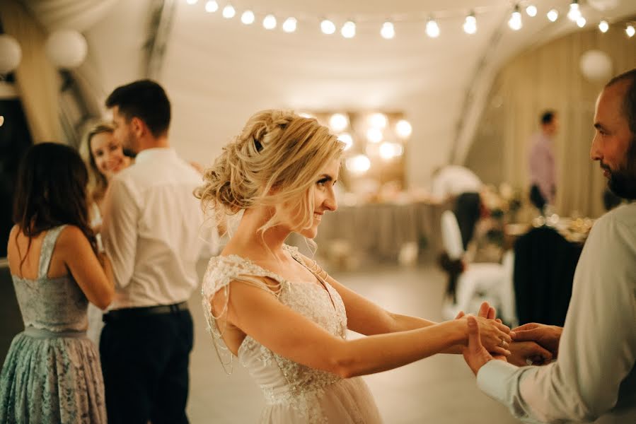 Fotógrafo de bodas Anton Sosnin (basssik). Foto del 7 de octubre 2016