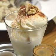 黑浮咖啡 Reve Cafe(高雄高美店)