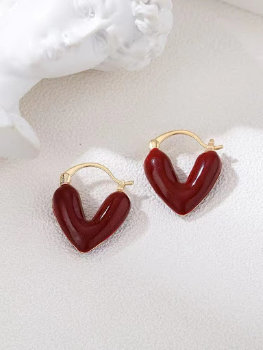 Title 4, Advanced Sense Love Heart Earrings. Elegant des...