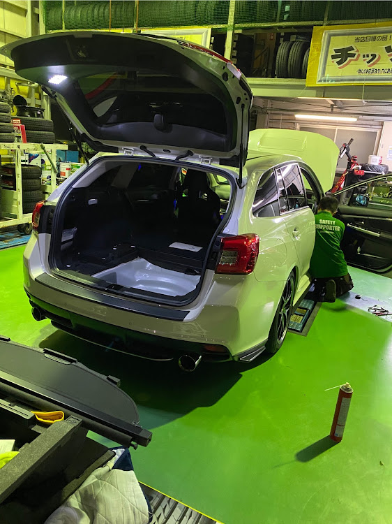 レヴォーグのテイン車高調・アーッスすんごいこれ🤣・BBSホイール・コロナウイルスに負けるなに関するカスタム事例の投稿画像2枚目