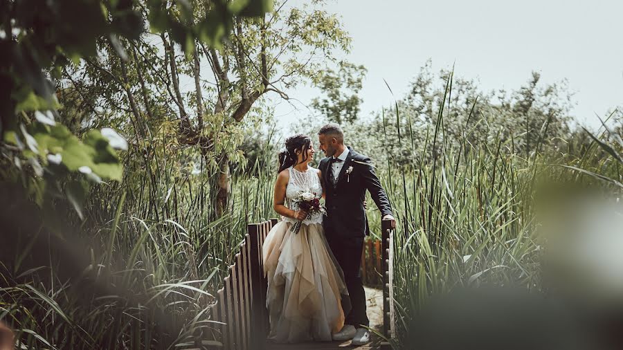 Fotografo di matrimoni Isaac Llaó (isaacllao). Foto del 18 ottobre 2022