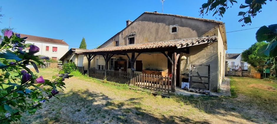 Vente maison 6 pièces 172 m² à Bergerac (24100), 119 500 €