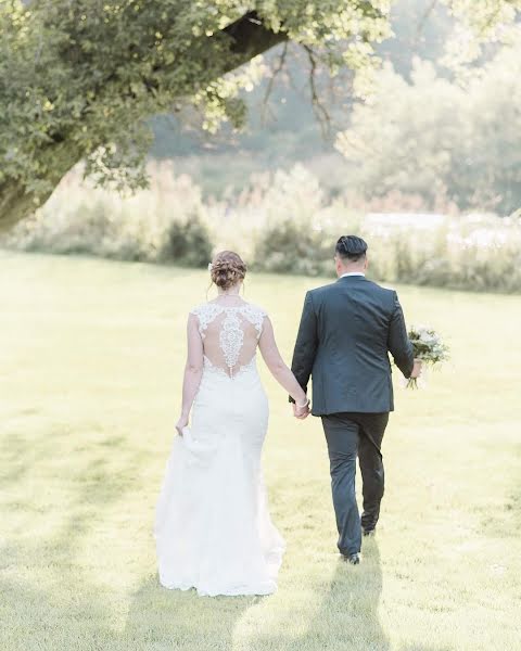 Photographe de mariage Lesley Bogan (pureaperture). Photo du 22 avril 2019