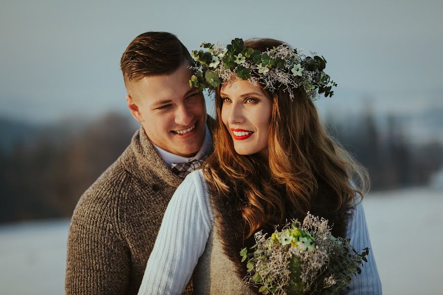 Fotografo di matrimoni Jakub Polomski (vivatorre). Foto del 27 febbraio 2019