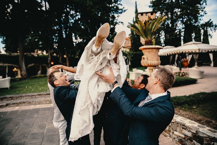 Fotografo di matrimoni Mirko Turatti (spbstudio). Foto del 19 settembre 2018