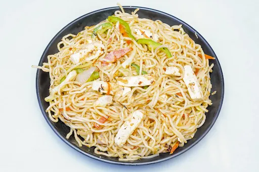 Veg Hakka Chowmein