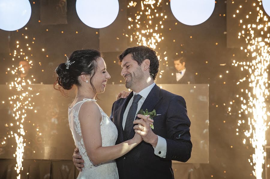 Wedding photographer Voilà Estudios (caliatria). Photo of 17 June 2019