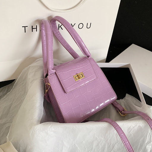Title 5, Modieuze crossbodytas voor dames, stijlvol en p...