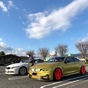 M4 クーペ