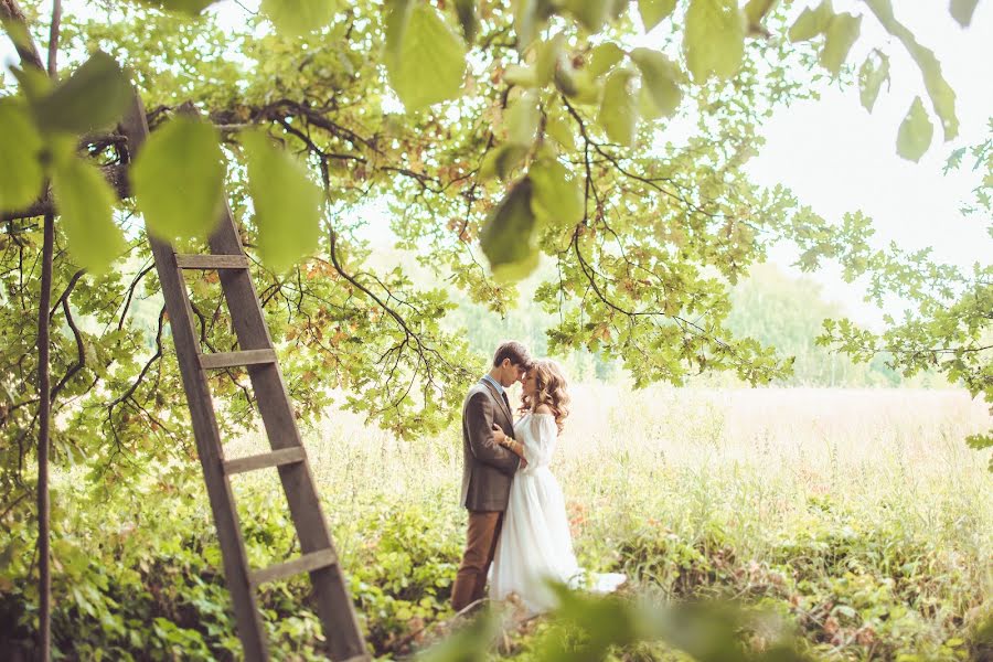 Fotógrafo de casamento Konstantin Gribov (kgribov). Foto de 29 de dezembro 2014