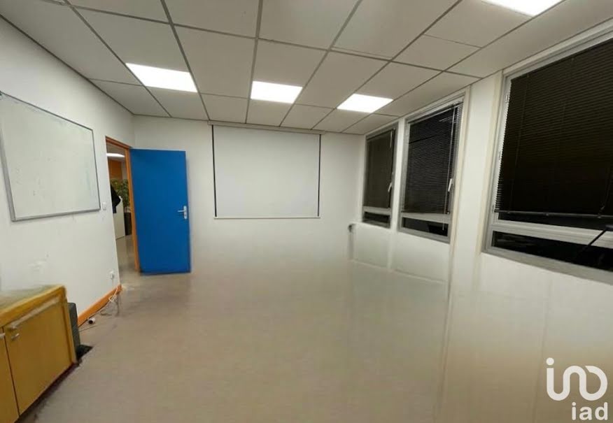 Vente locaux professionnels  180 m² à Ris-Orangis (91130), 185 000 €