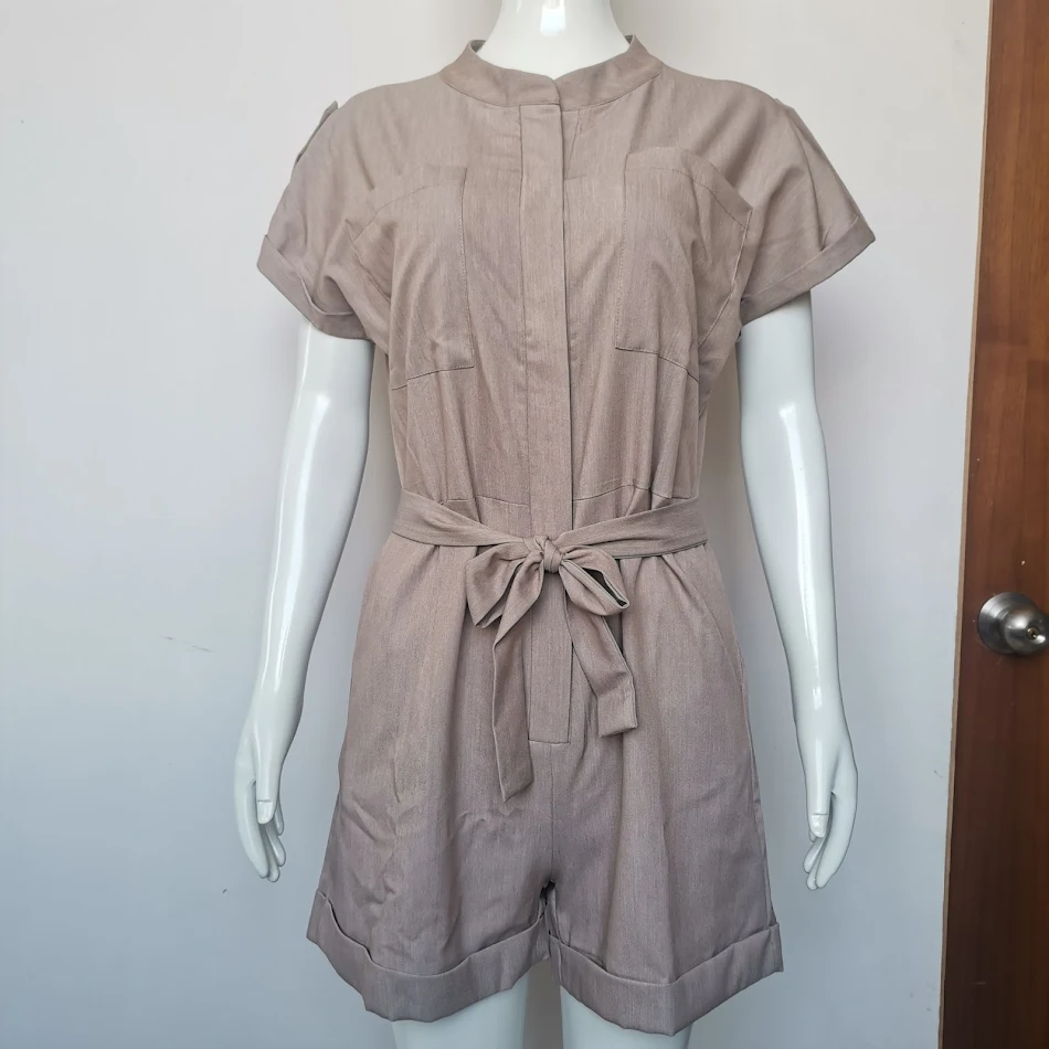Women's Single-breasted Jumpsuit with Large Pockets in Solid Colors, A Comfortable and Stylish One-piece Outfit for Ever