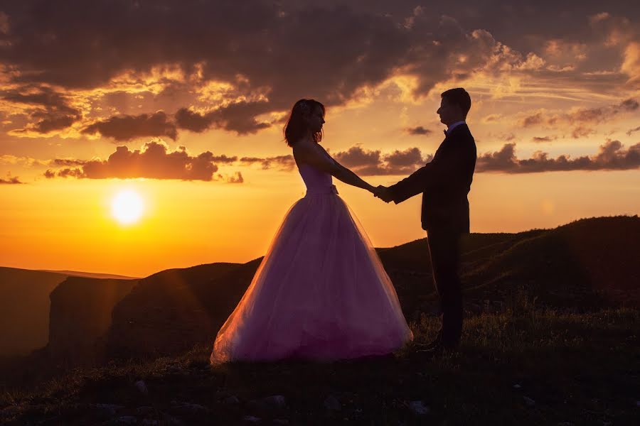 Wedding photographer Vadim Korkin-Alaberdov (korkinalaberdov). Photo of 28 June 2019