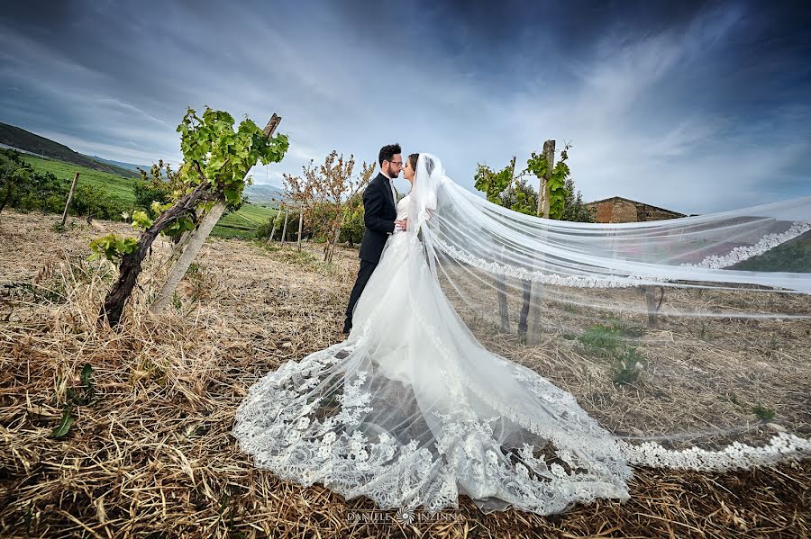 Fotógrafo de casamento Daniele Inzinna (danieleinzinna). Foto de 24 de fevereiro 2023