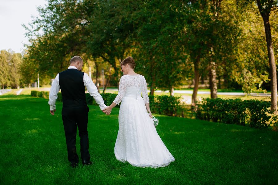 Wedding photographer Vyacheslav Dementev (dementiev). Photo of 23 October 2017