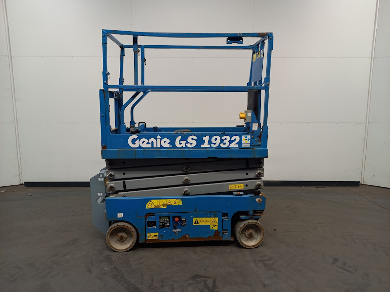 Picture of a GENIE GS-1932