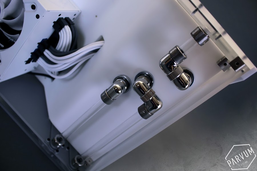 E_5IAR0coCTA5UvVZixGcRgKabgsrFDSqBtOvCWNX8T8=w900