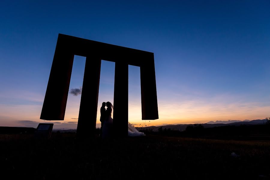 Wedding photographer Stefano Dottori (welldonestudio). Photo of 13 September 2017