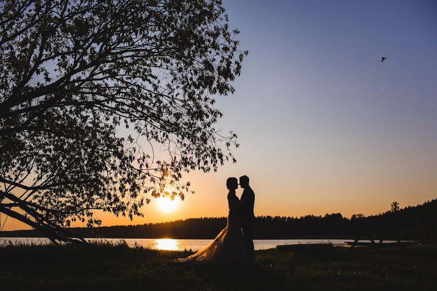 Fotógrafo de casamento Łukasz Michalczuk (lukaszmichalczuk). Foto de 26 de maio 2016