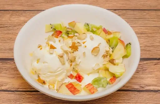 Fruit Salad With Vanilla Ice Cream