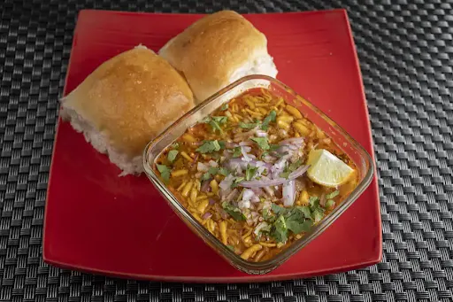 Special Misal Pav