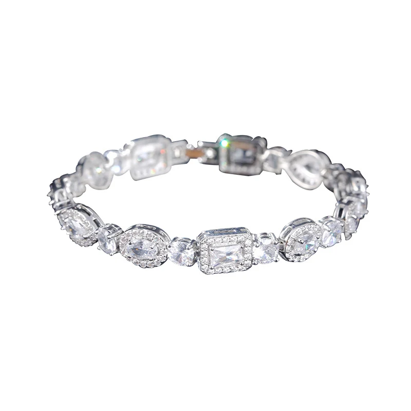 Waterdruppel Multi-vorm Paardenoog Zirkonia Armband, een schitterende armband voor dames, perfect voor dagelijks gebruik of als cadeau voor speciale gelegenheden.