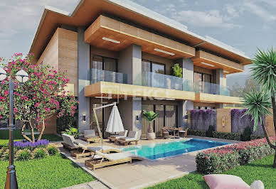 House with pool and terrace 13