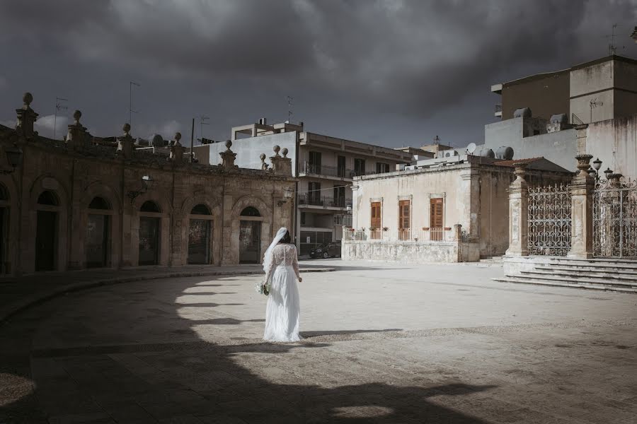 Wedding photographer Vincenzo Pioggia (vincenzopioggia). Photo of 20 May 2019