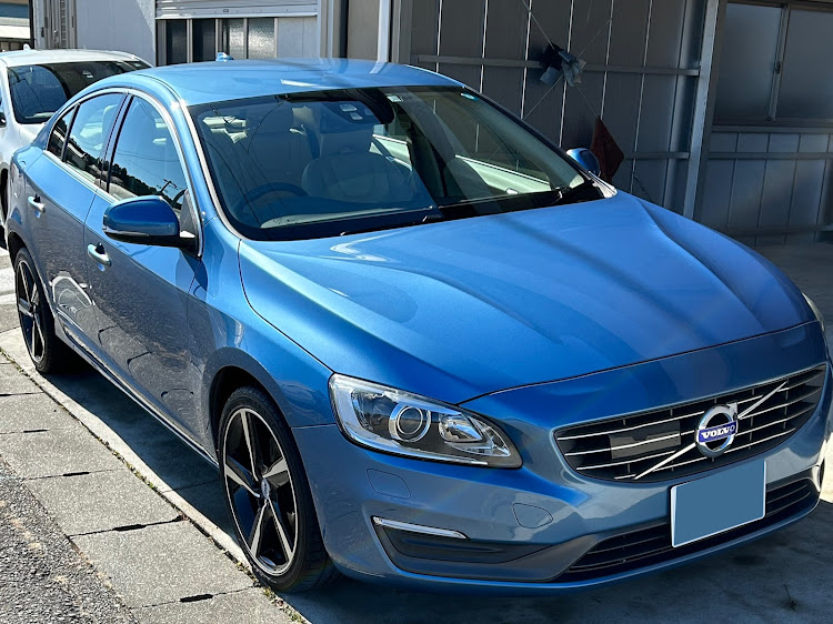S60のVOLVO・s60・カーライフ・車好き・ドライブに関するカスタム事例の投稿画像1枚目