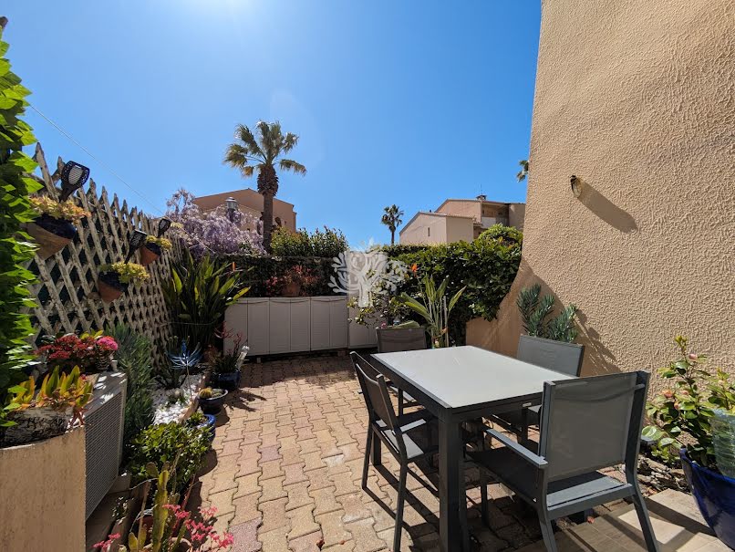 Vente appartement 2 pièces 34 m² à Sanary-sur-Mer (83110), 235 000 €