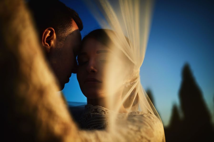 Fotografer pernikahan Artur Kuźnik (arturkuznik). Foto tanggal 1 Juli 2019