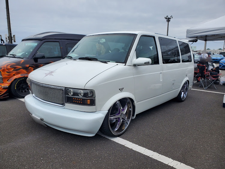アストロのアメ車乗り・アメマガ・ハーバーシティ蘇我・アメ車好き・フェスティバルウォーク蘇我に関するカスタム事例の投稿画像10枚目