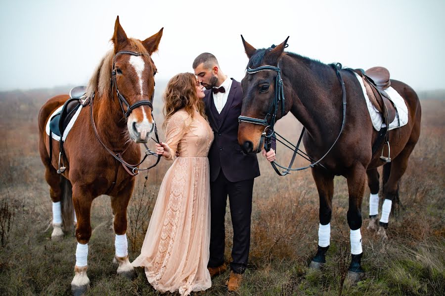 Fotografo di matrimoni Dmitro Kupcov (kuptsovdmitry). Foto del 1 aprile 2019