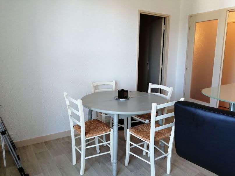 Location  appartement 1 pièce 40 m² à Limoges (87000), 470 €