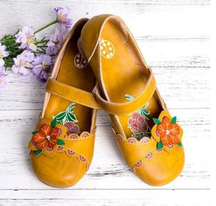 Handgemaakte damesschoenen met driedimensionale decals, grote maat, perfect voor buitenlandse handel en een unieke look.