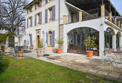 House with pool and terrace 15